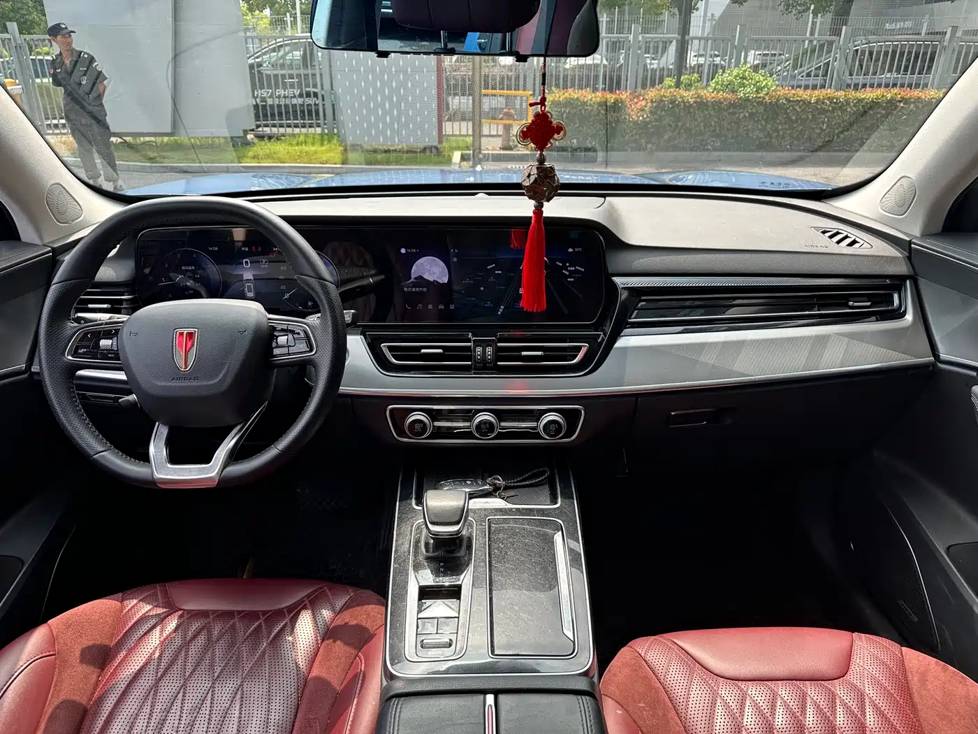 Hongqi HS5 2023 2.0T Flag Enjoy Pro Edition фото 7