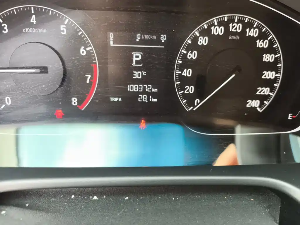 Фото 5 - Honda Accord