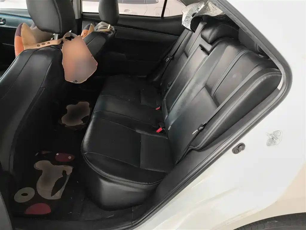 Toyota Levin 2018 185T CVT Premium Edition China V фото 17