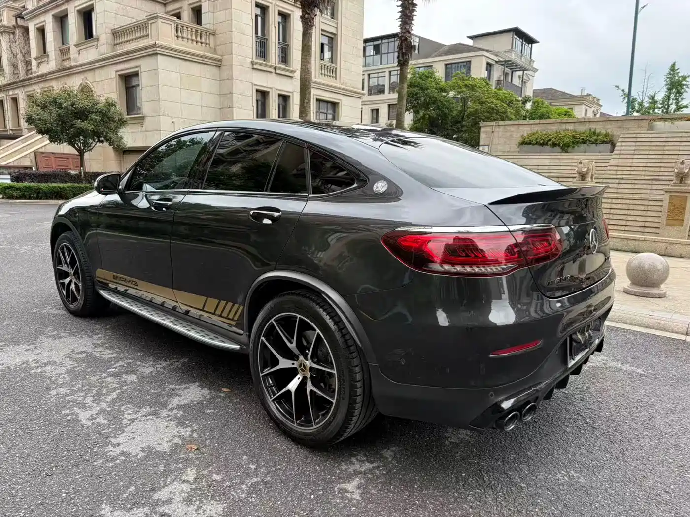 Mercedes-Benz GLC Coupe AMG 2020 AMG GLC 43 4MATIC Coupe SUV фото 6