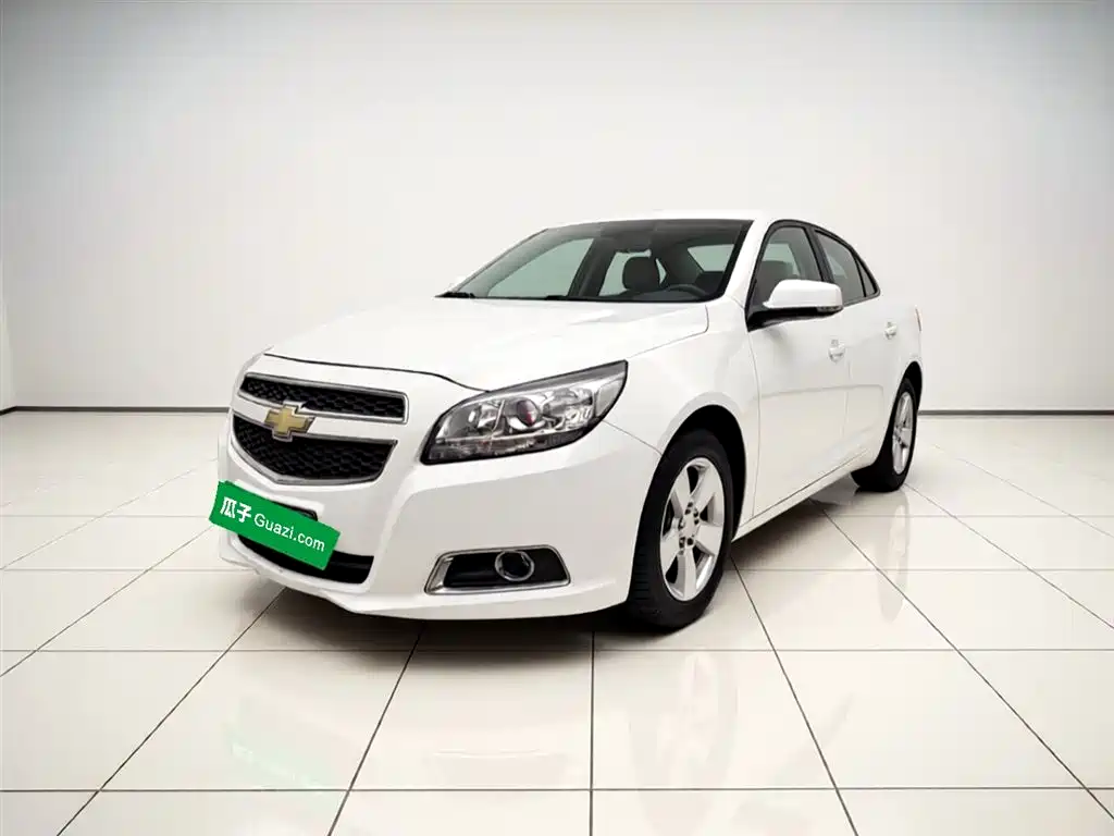 Chevrolet Malibu 2014 2.0L Automatic Comfort фото 2