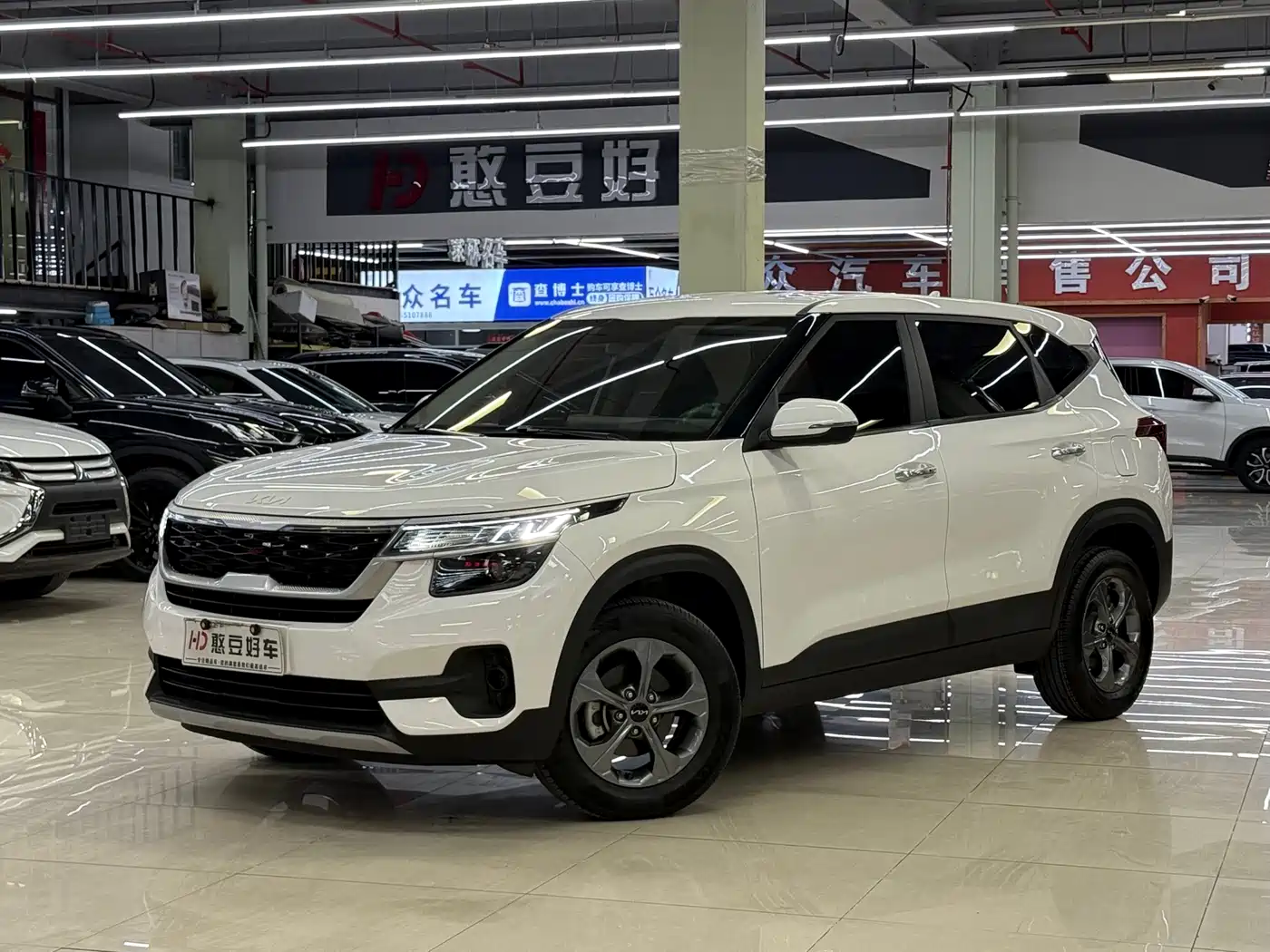Kia KX3 Smart Run 2021 1.5L CVT Comfort Edition