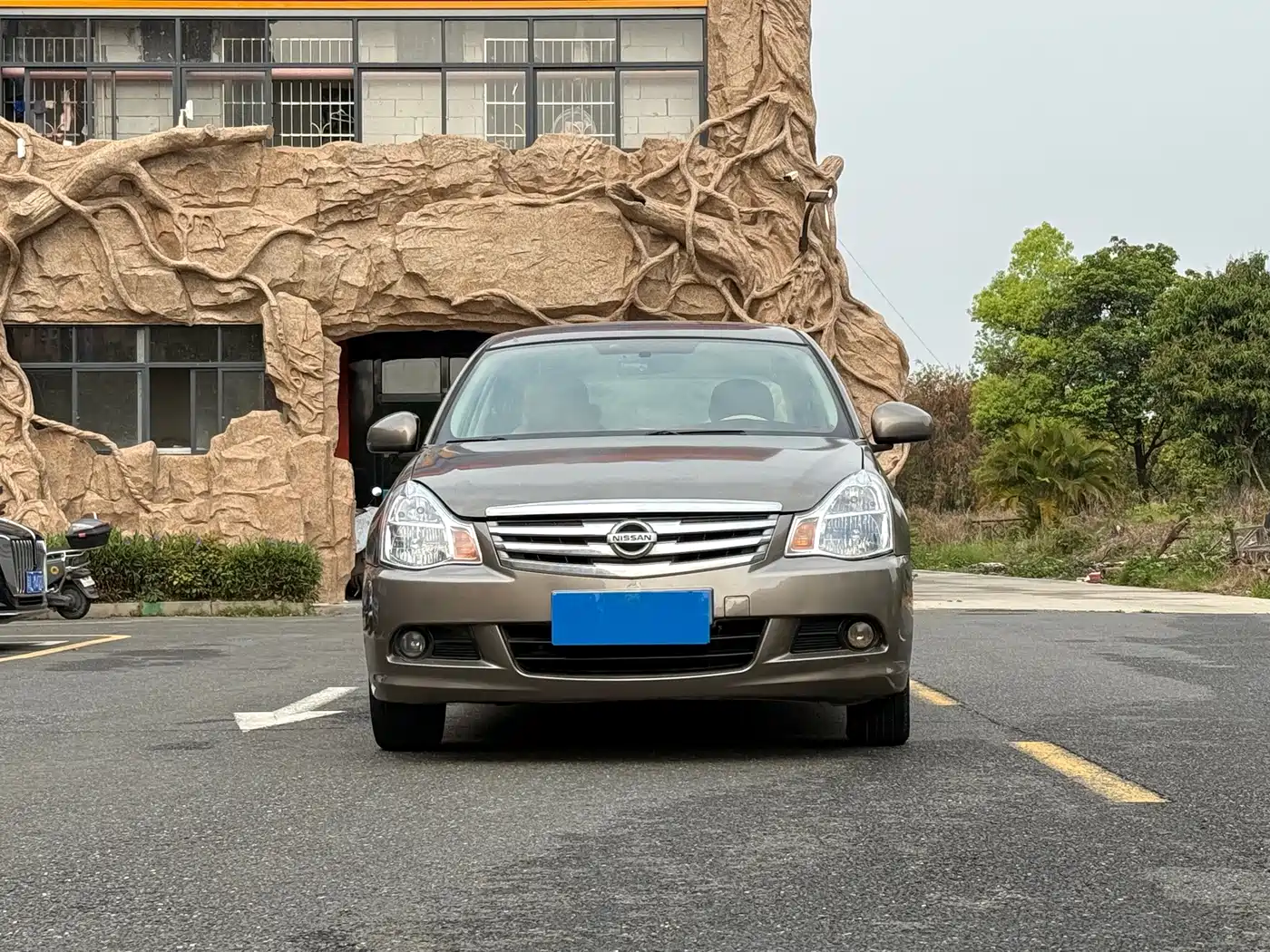Фото 2 - Nissan Sylphy