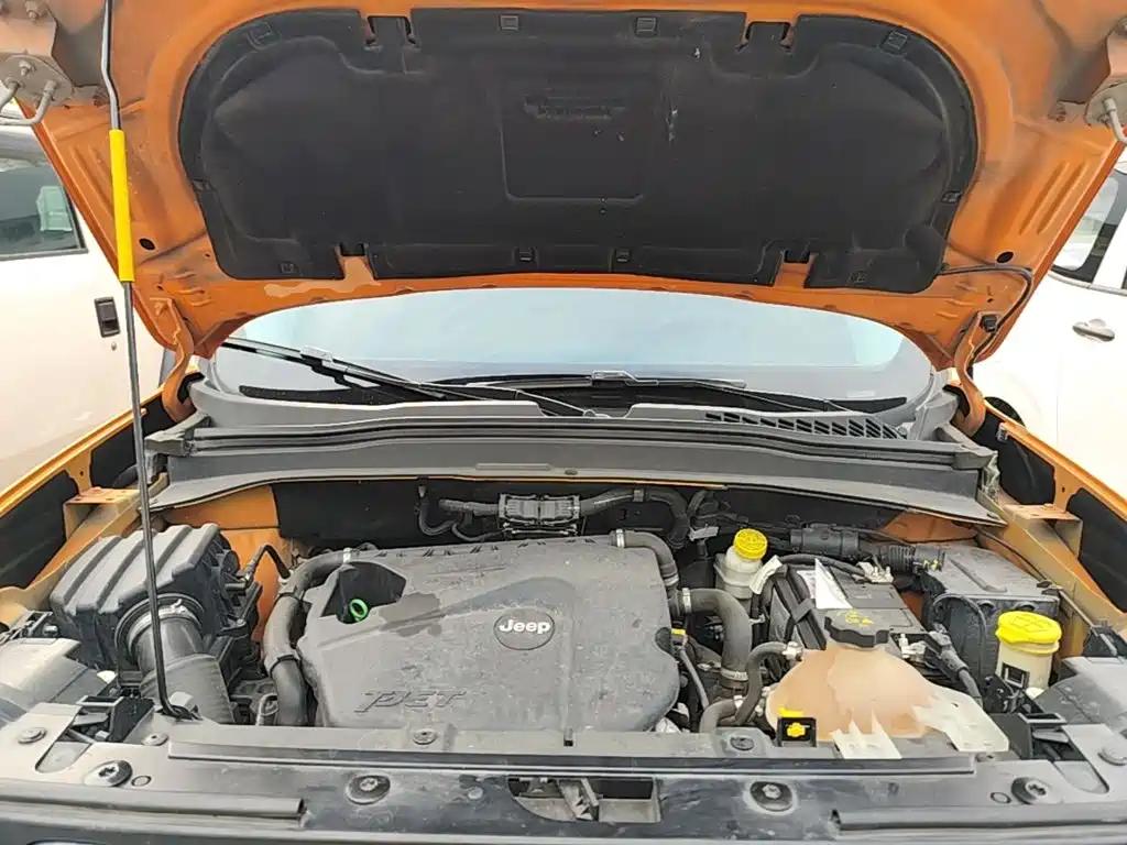 Jeep Renegade 2019 2018 Connected Large Screen Edition 180T Automatic High Energy