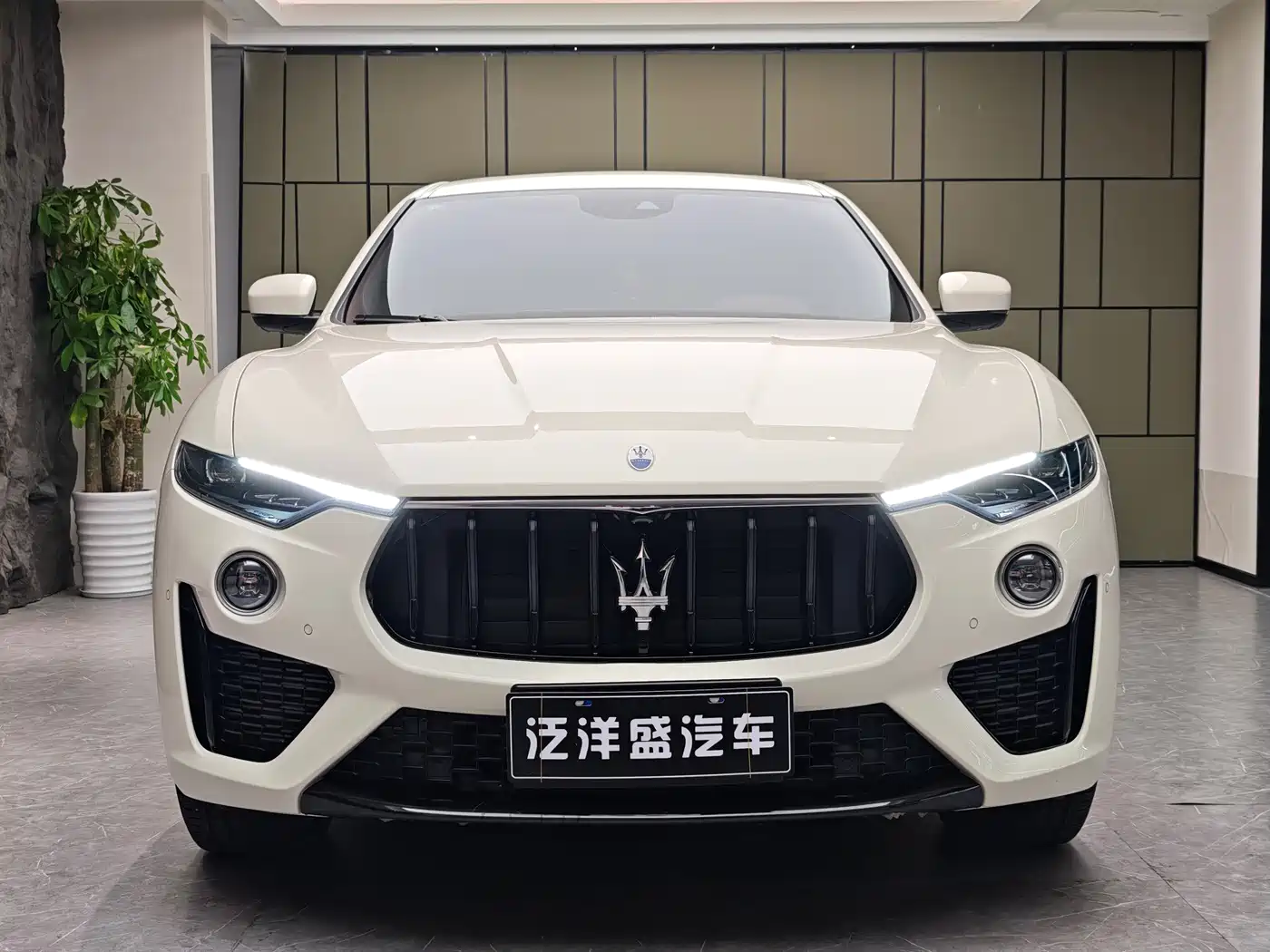 Maserati Levante 2023 3.0T Modena фото 3