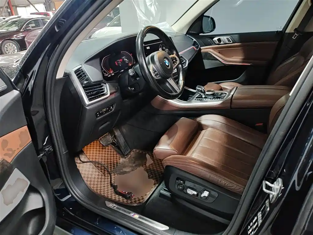 BMW X5 (IMPORTED)