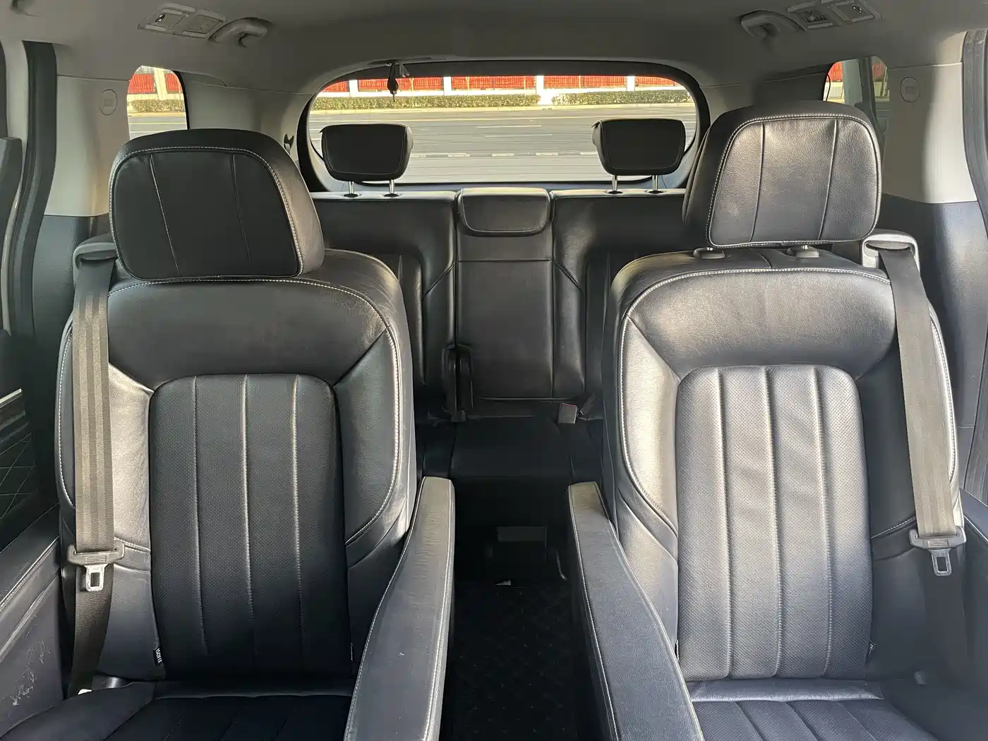 GAC Trumpchi Trumpchi M8 2018 320T Exclusive Edition фото 11