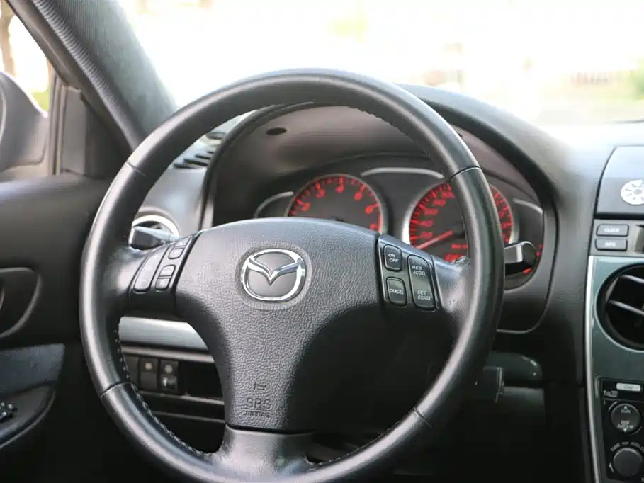 Фото 19 - Mazda 6