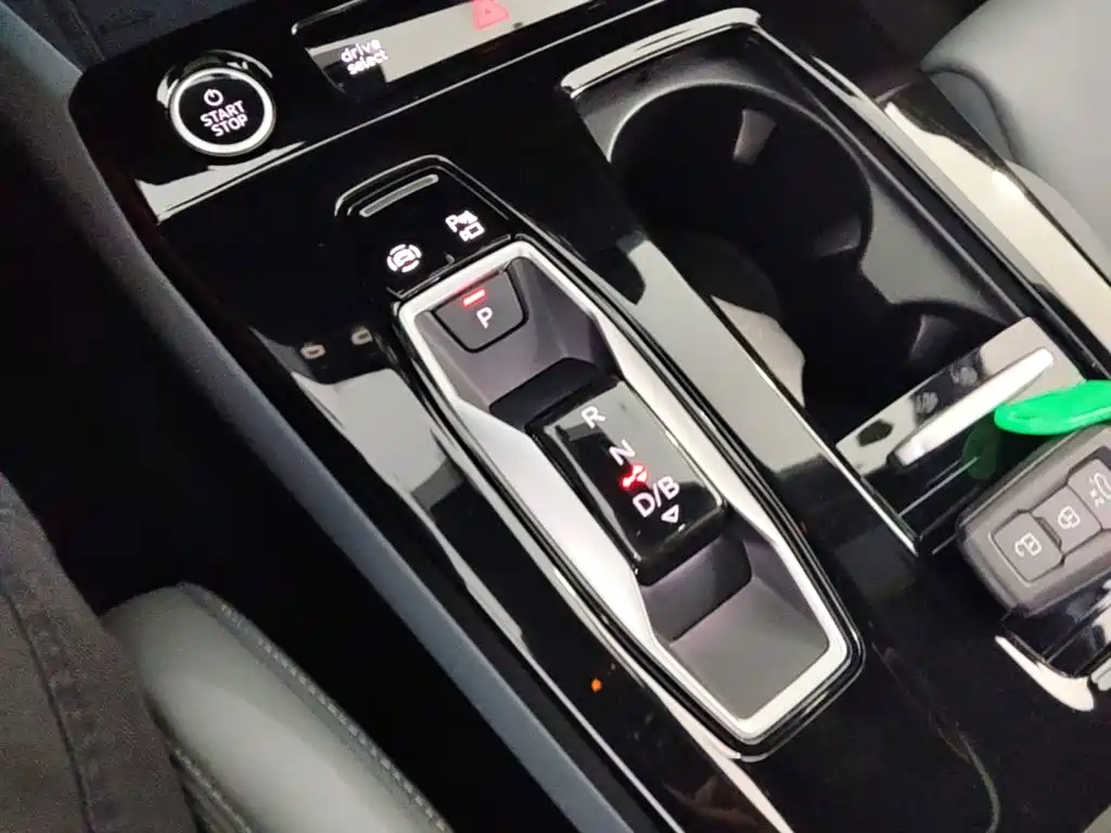 Audi Q6L e-tron 2025 2025 Model Pioneer Edition