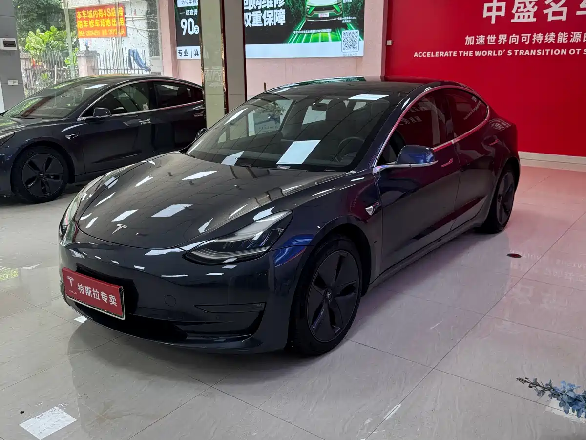 Tesla Model 3 2020 Facelift Long Range Rear-Wheel Drive