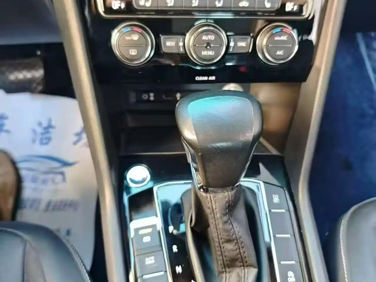 Volkswagen Tiguan L 2017 330TSI Automatic 2WD Luxury Edition фото 5