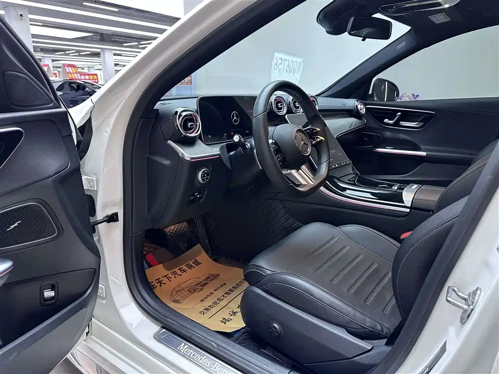 Mercedes-Benz C-Class 2022 C 260 L Sport Edition фото 3