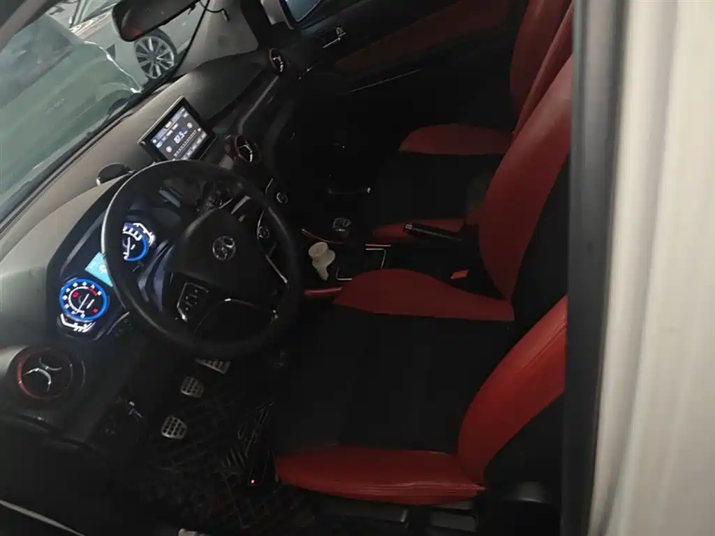 BAIC Senova X25 2016 2015 1.5L Manual Elite Type
