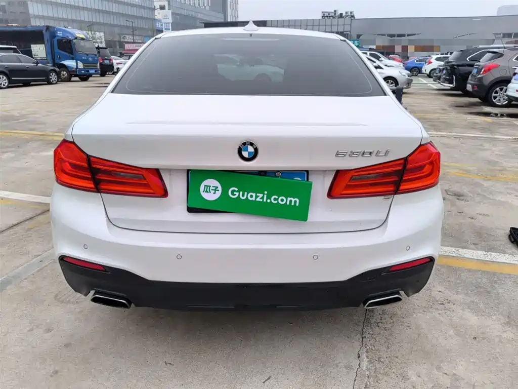 BMW 5 Series 2018 530Li Premium M Sport Package фото 4