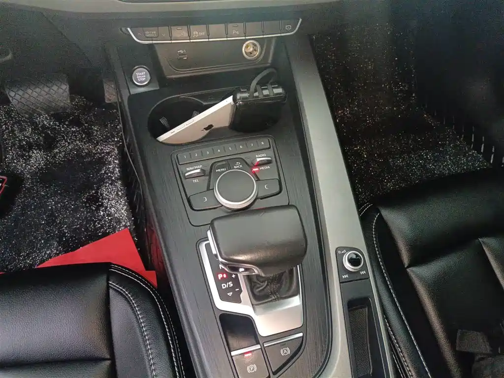 Audi A4L 2019 40 TFSI Progressive (China V) фото 14