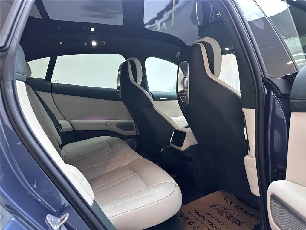 Xiaomi Auto Xiaomi YU7 2025 Ultra Long Range High Performance AWD Max Edition фото 5