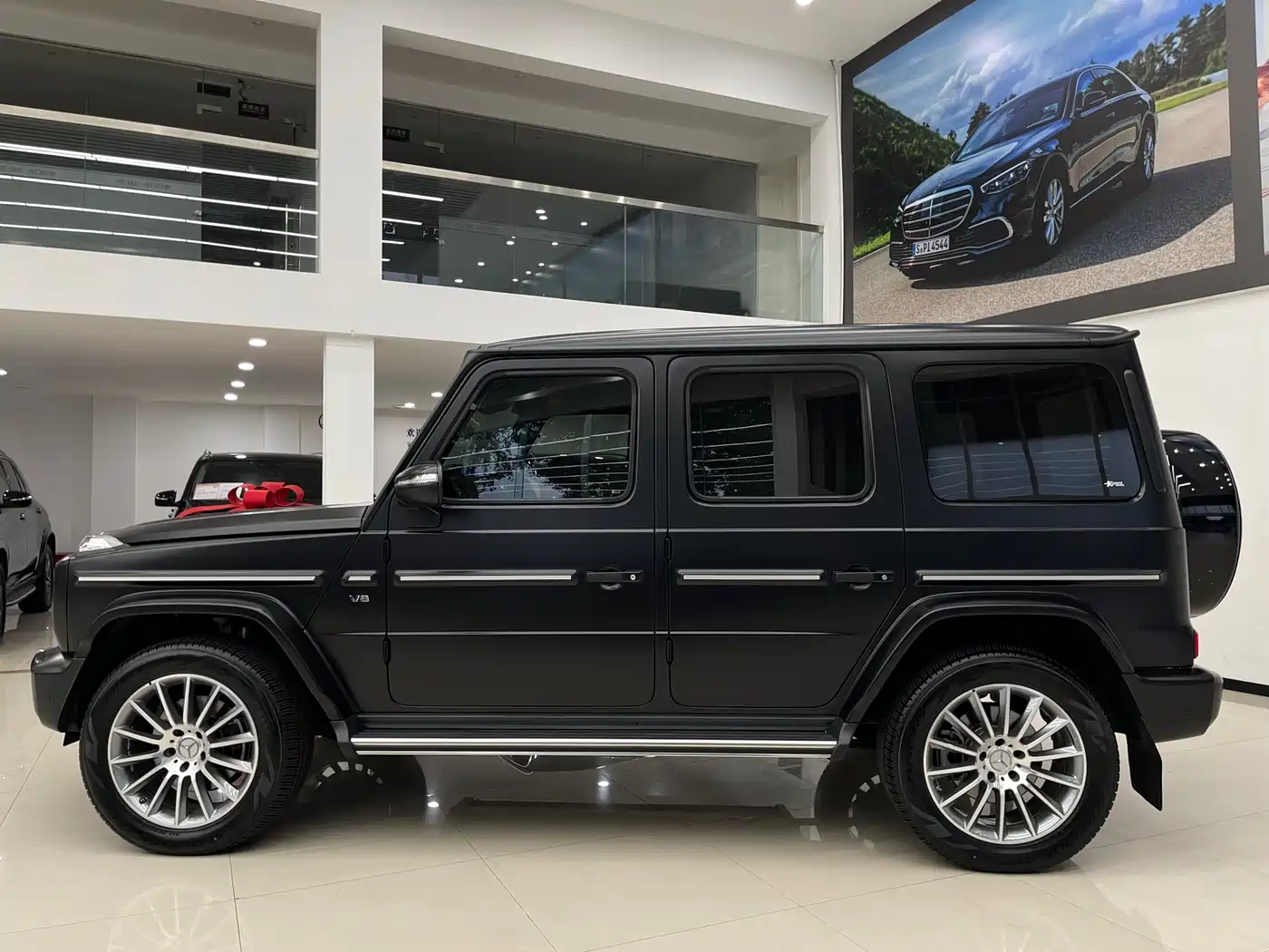 Mercedes-Benz G-Class 2023 G 500 фото 22