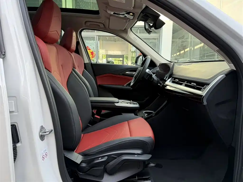 BMW X1 2023 sDrive20Li X Design Package фото 2