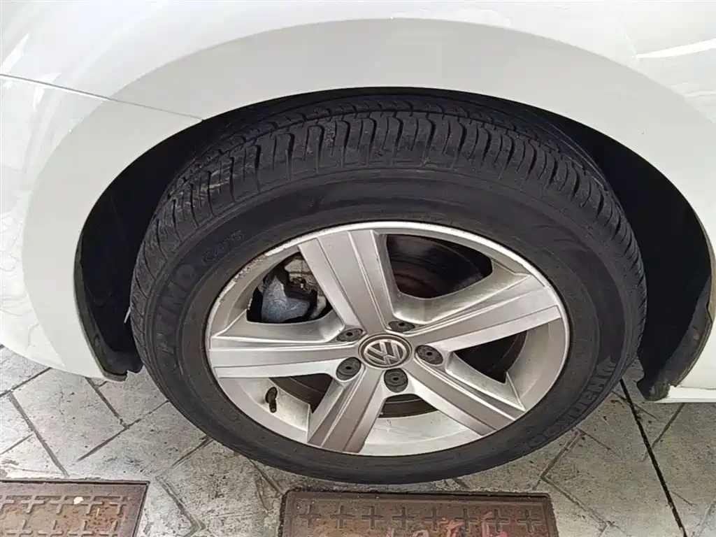Volkswagen Golf 2016 1.6L Automatic Comfort фото 23
