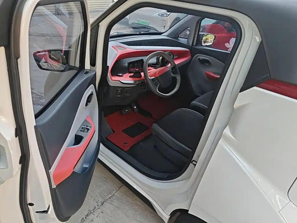 Baojun E200 2021 2020 305KM Smart Enjoyment Edition