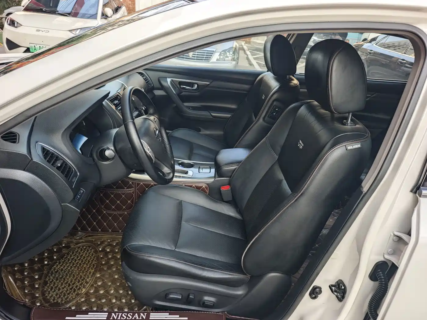 Photo 9 - Nissan Teana
