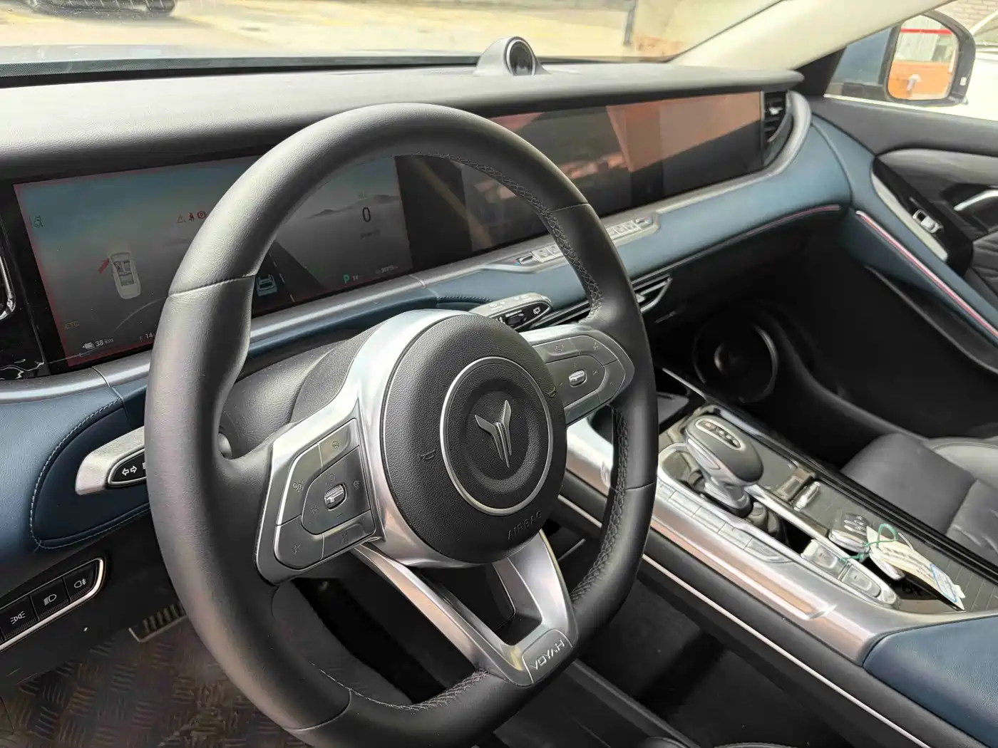 Voyah Auto VOYAH FREE 2021 AWD Standard Pure Electric Exclusive Luxury Package фото 7