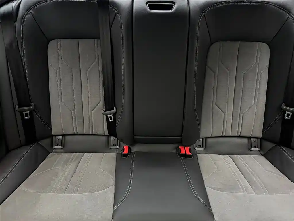 Audi A6L 2024 45 TFSI Premium Dynamic фото 6