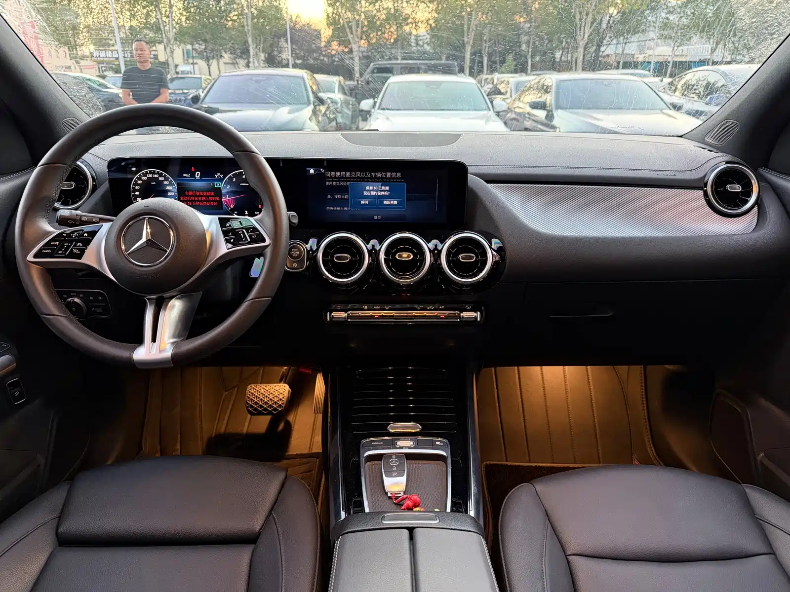 Фото 9 - Mercedes-Benz GLA
