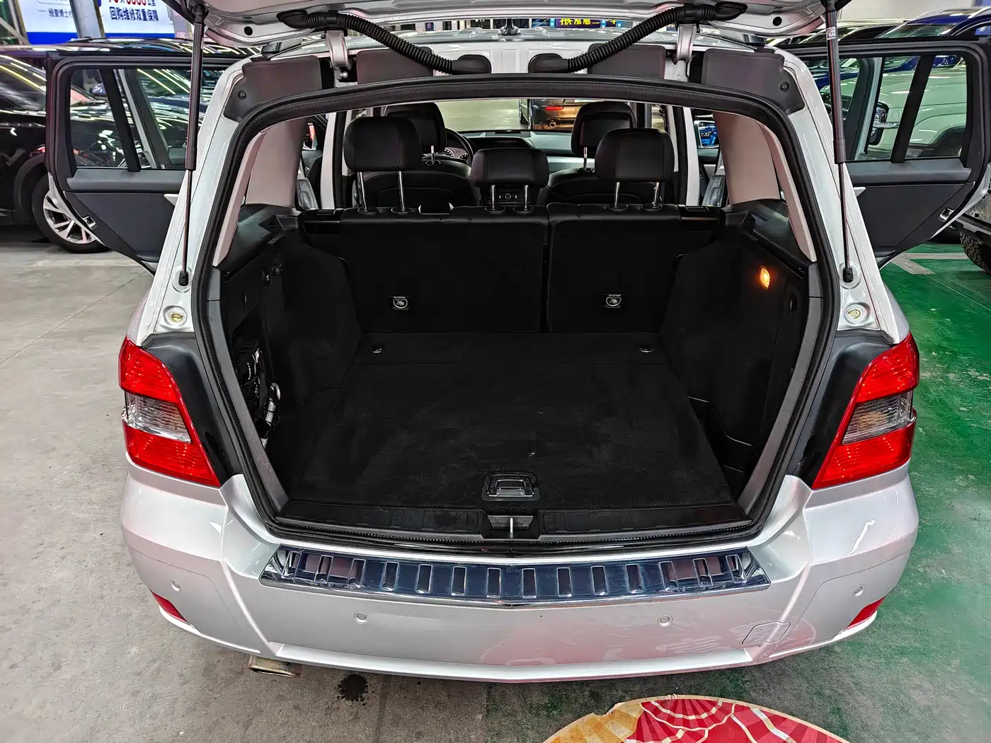 Mercedes-Benz GLK-Class (Import) 2011 GLK 300 4MATIC Fashion фото 16