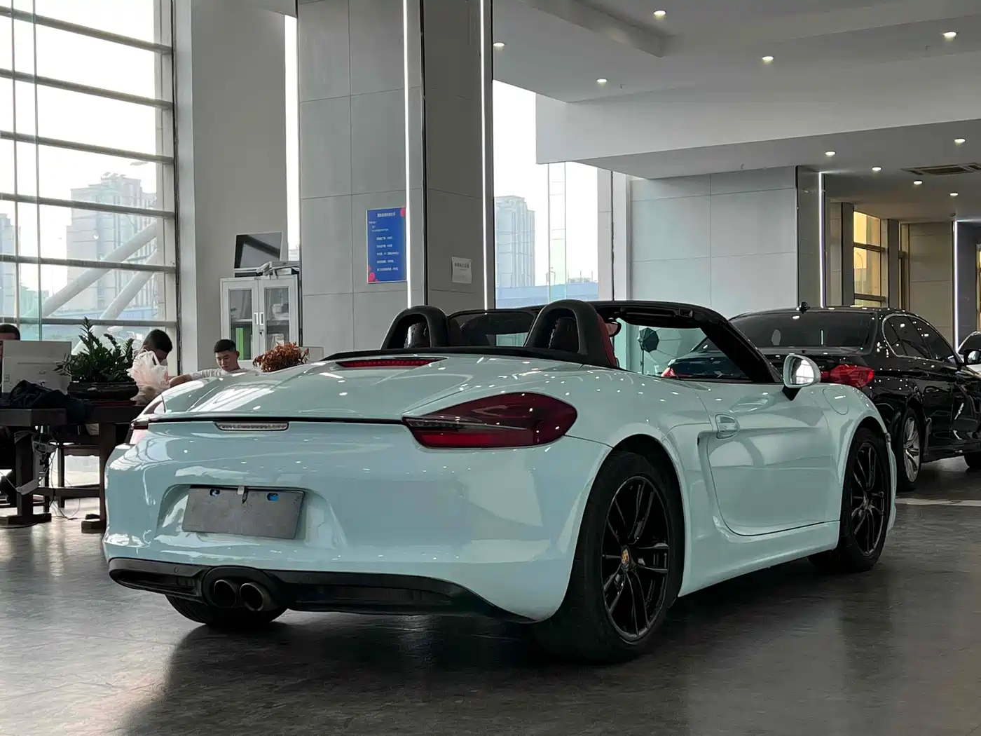 Porsche Boxster 2013 Boxster 2.7L фото 9