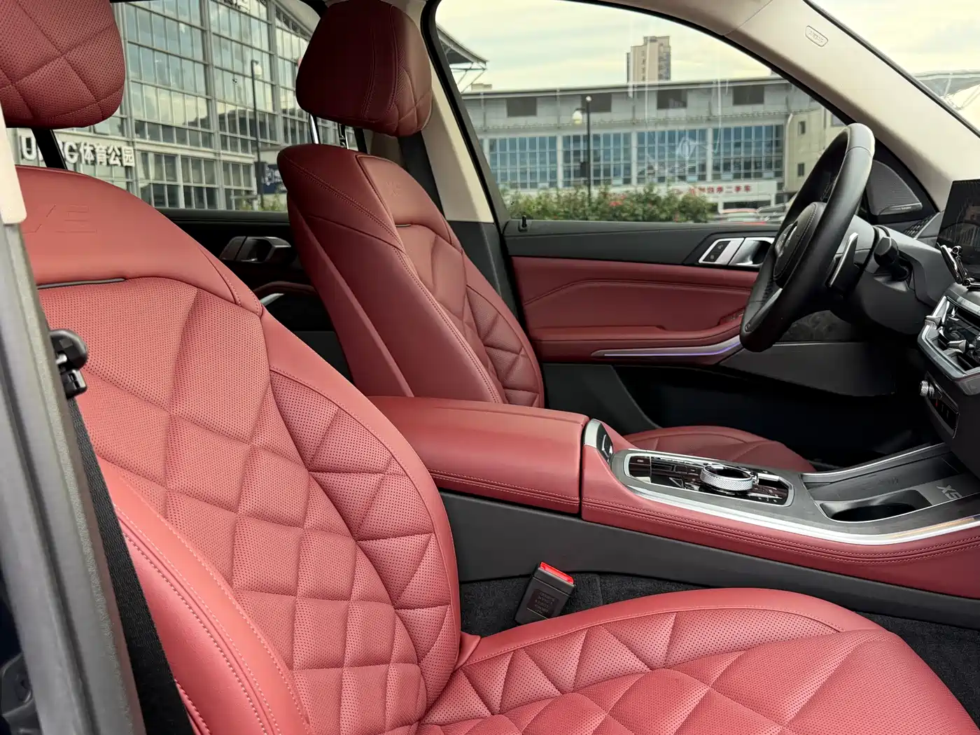 BMW X5 2023 xDrive 30Li Premium M Sport Package фото 10