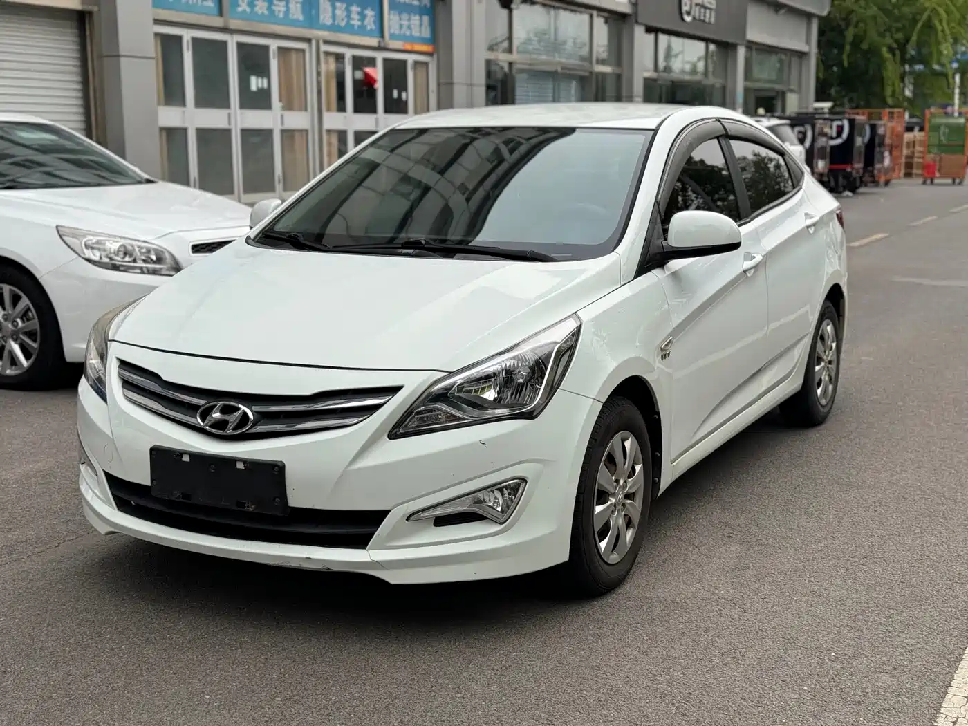 Hyundai Verna 2014 1.4L Manual Smart GLS
