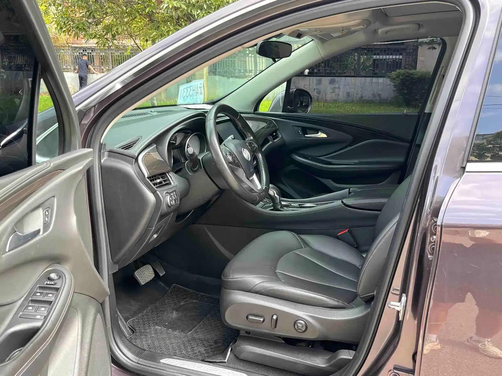 Фото 9 - Buick Envision Plus