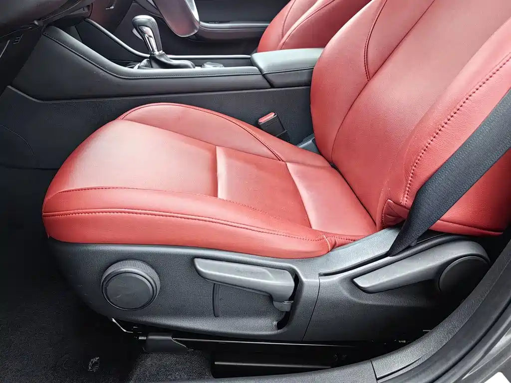 Photo 20 - Mazda Mazda 3