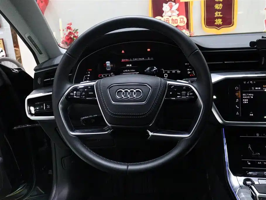 Audi A7L 2024 45 TFSI quattro Premium Luxury фото 17