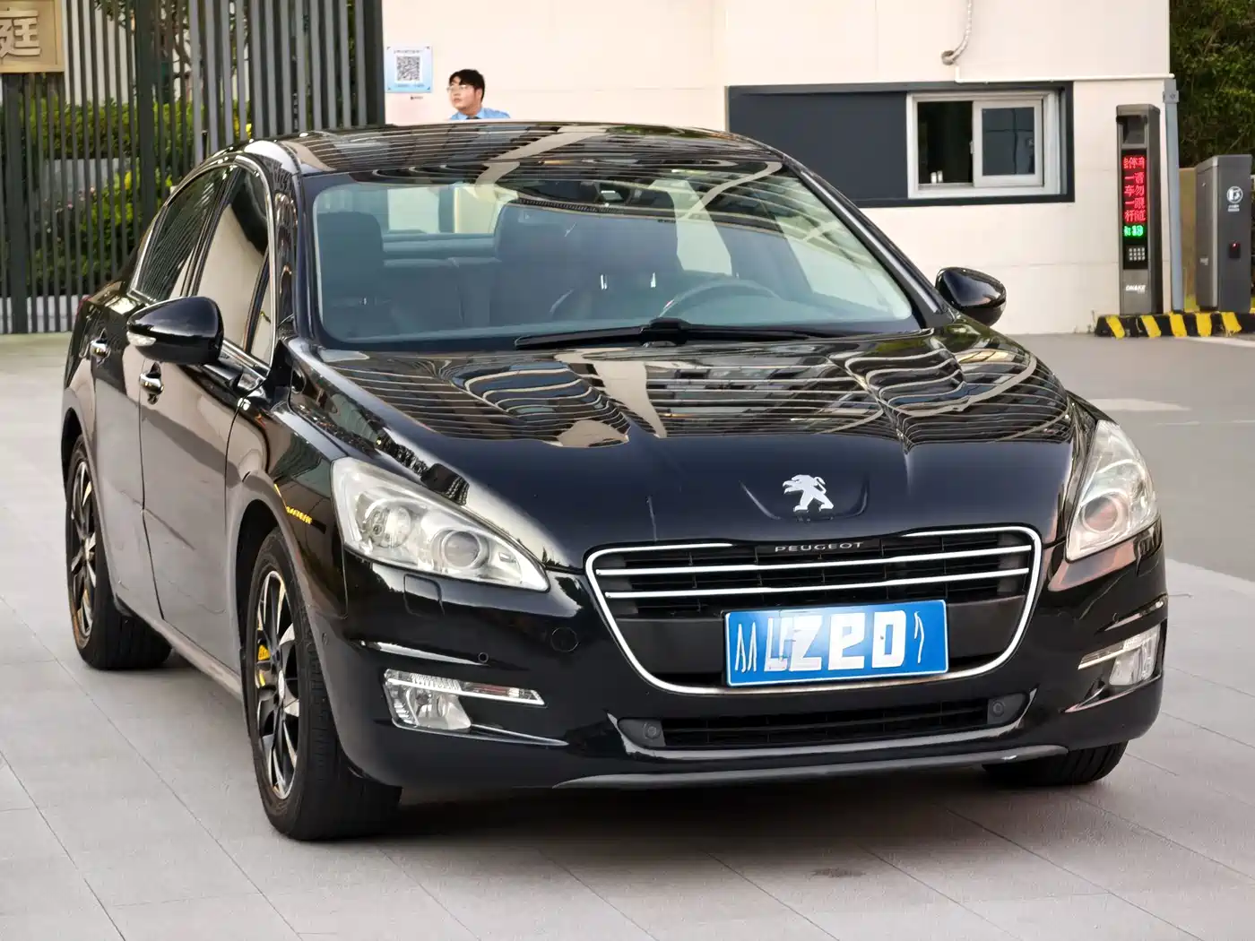 Peugeot 508 2014 2013 2.3L Roland Garros Edition