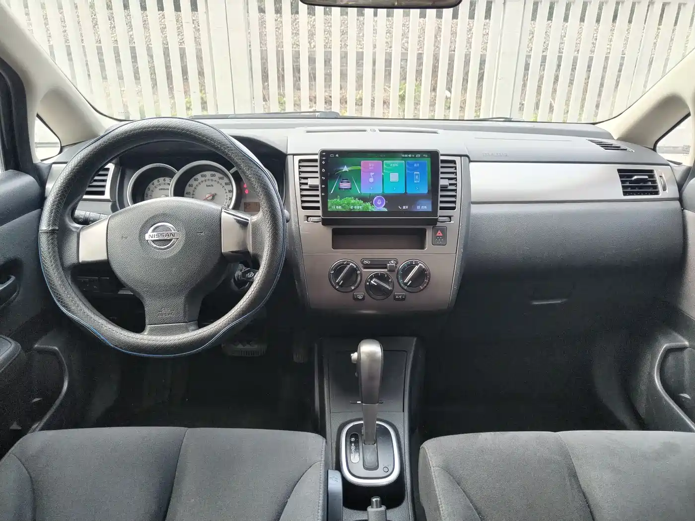 Nissan Tiida 2010 2008 1.6L Automatic Fashion