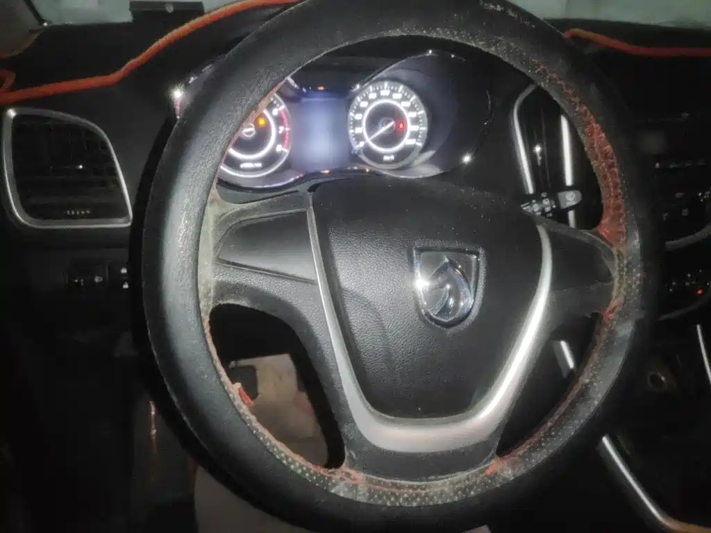 Baojun 560 2017 2016 1.8L Manual Comfort