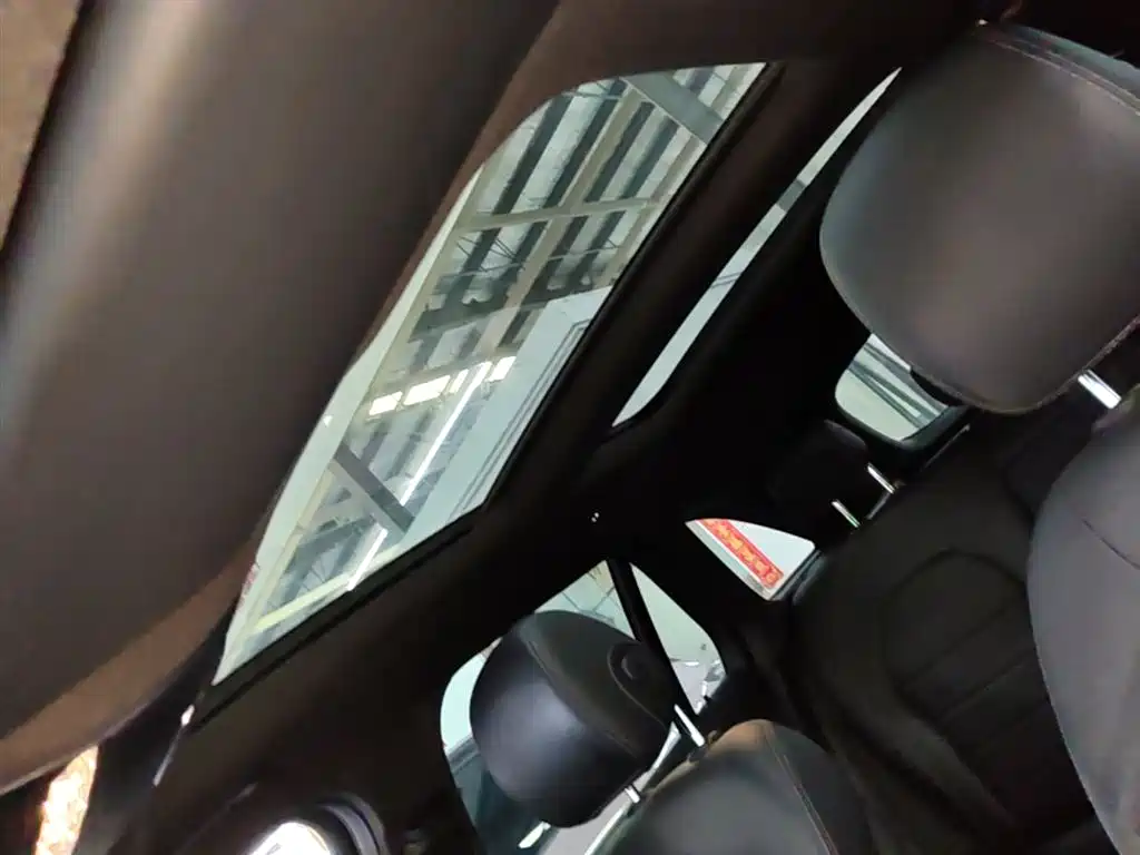 Mercedes-Benz GLC 2016 GLC 200 4MATIC фото 18