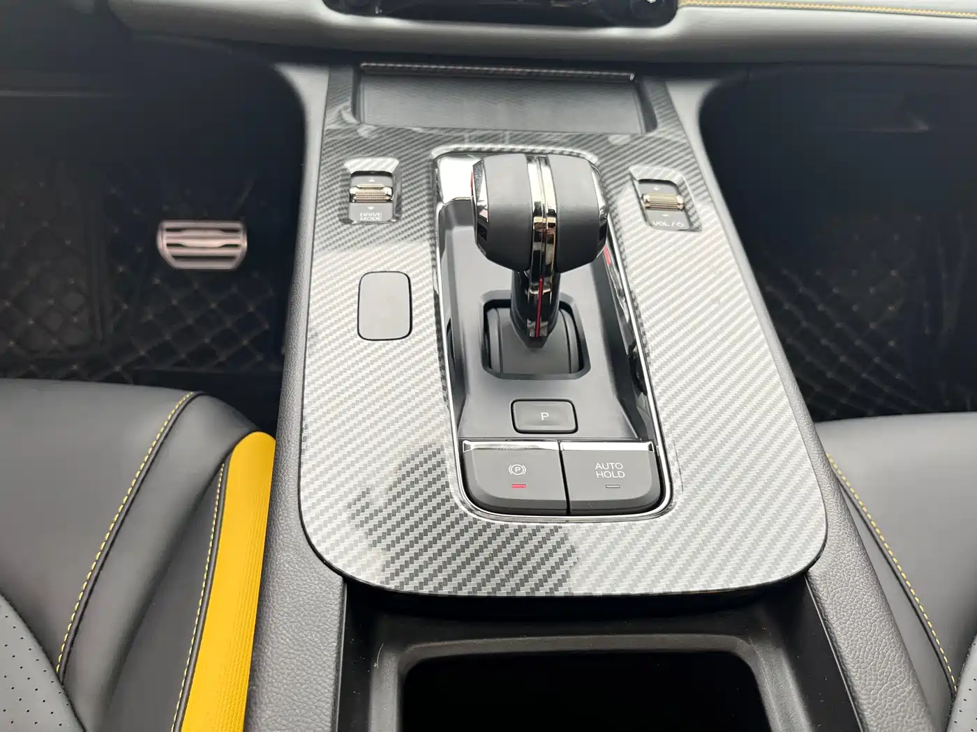 GAC Trumpchi Trumpchi Emkoo 2021 270T DCT J16 Edition фото 8