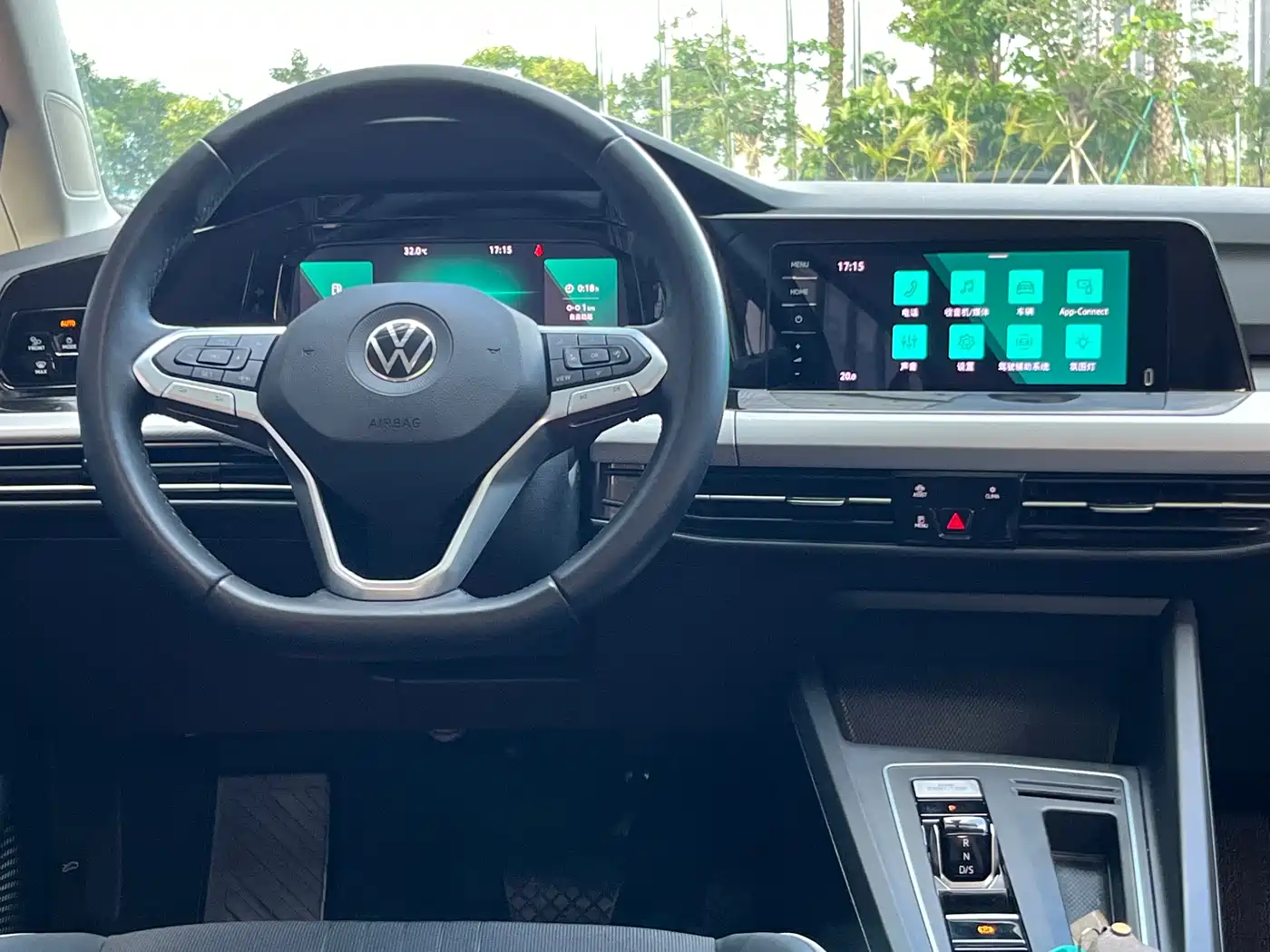 Volkswagen Golf 2021 280TSI DSG 30th Anniversary Edition фото 11