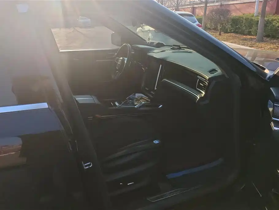 ZOTYE T700