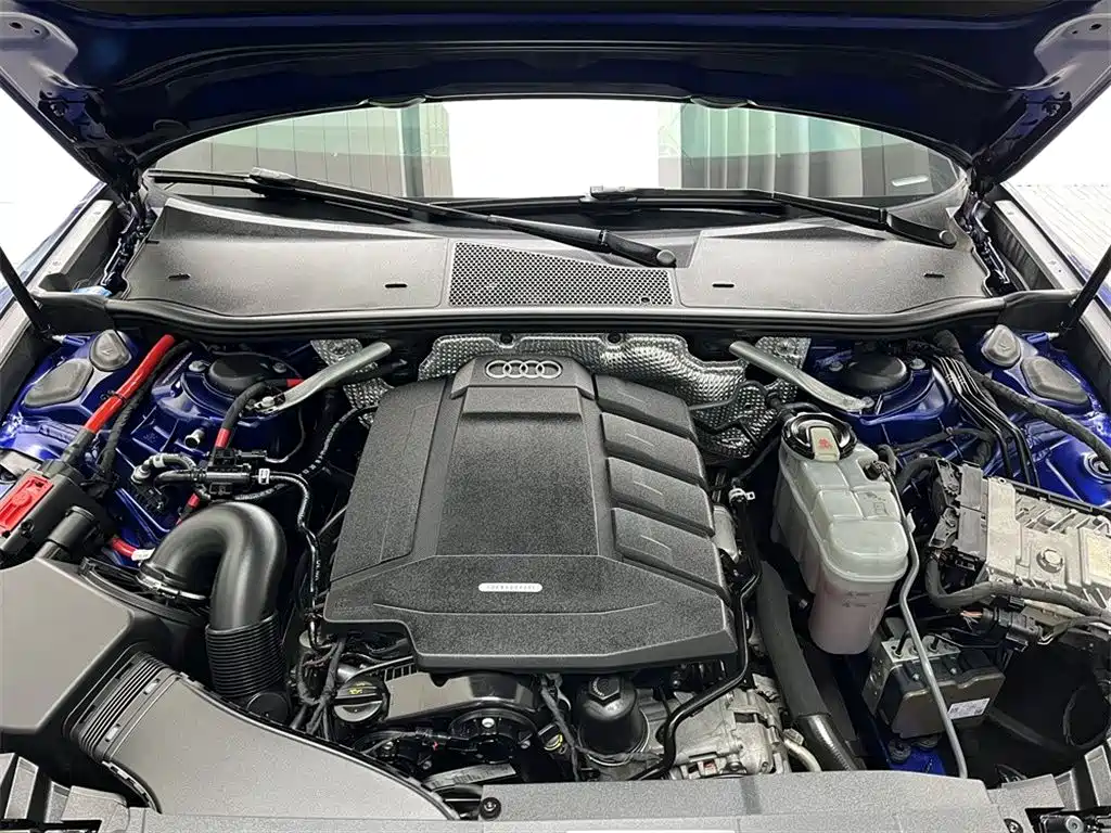 Audi A6L 2019 45 TFSI quattro Exclusive Elegance фото 8
