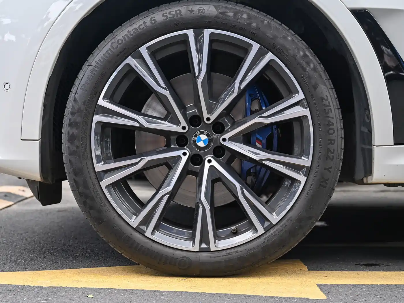 BMW X7 2020 xDrive40i Executive M Sport Package фото 18