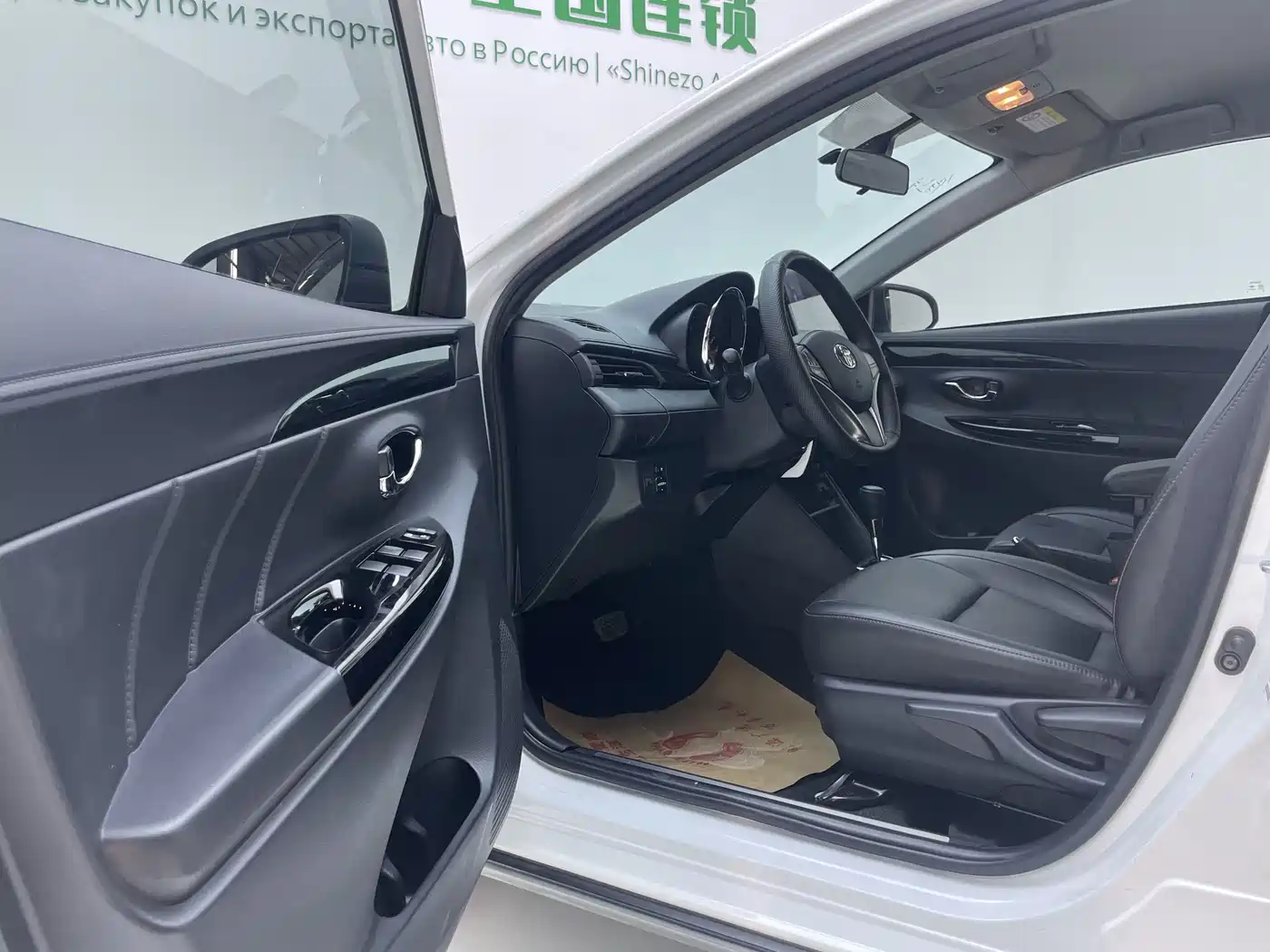 Toyota YARiS L Zhi Xuan 2022 Zhi Xuan X 1.5L CVT Luxury PLUS Edition фото 25
