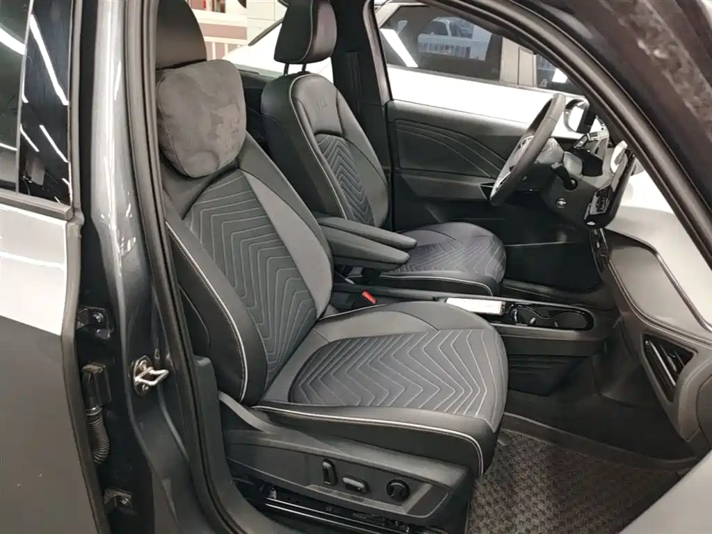 Volkswagen ID.3 2024 Outstanding Edition фото 25