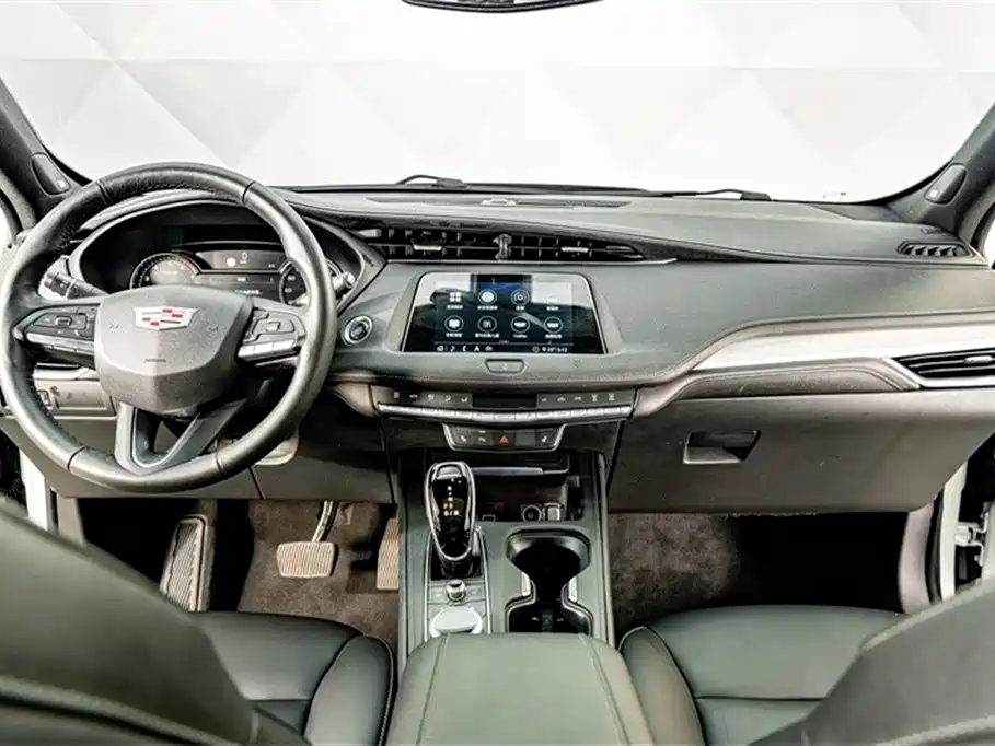 Cadillac XT4 2020 Facelift 28T 2WD Leading фото 12
