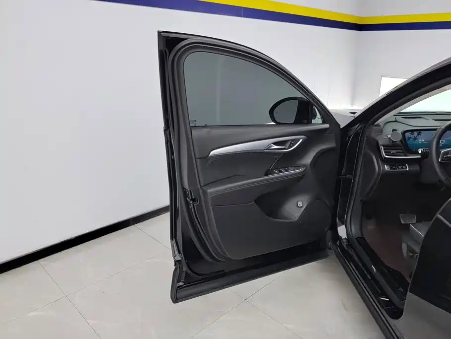Фото 7 - Buick Envision Plus