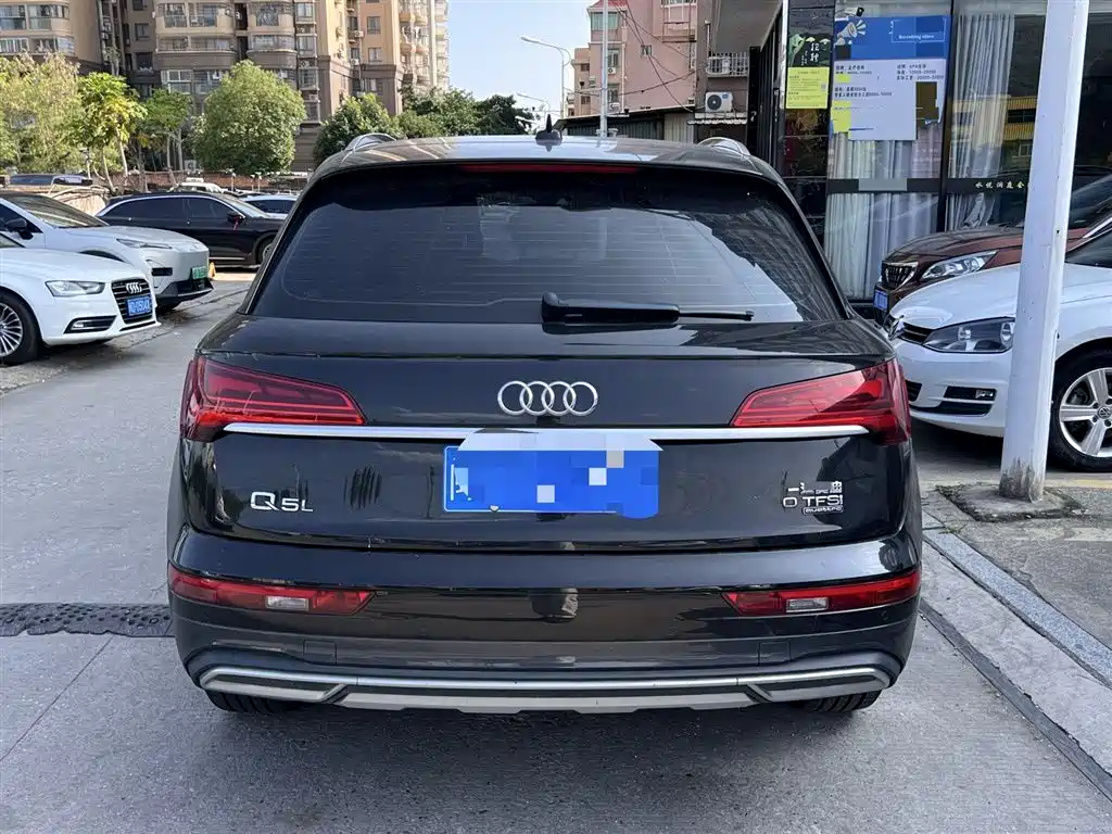 Audi Q5L 2021 40 TFSI Premium Life Edition фото 5
