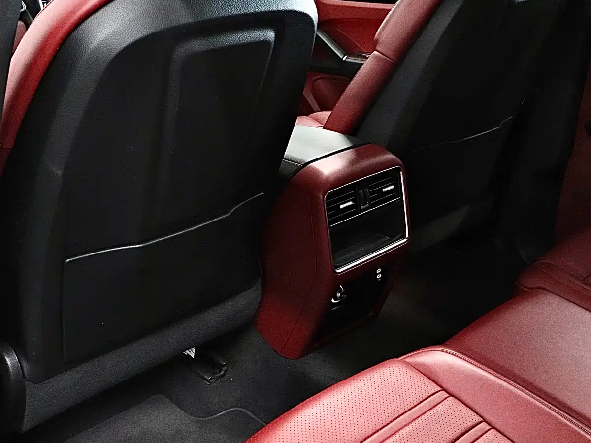Porsche Cayenne New Energy 2021 Cayenne E-Hybrid 2.0T фото 13